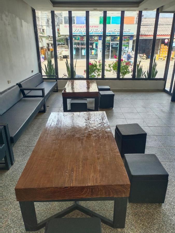 Vang Vieng Trendy Hotel Bagian luar foto