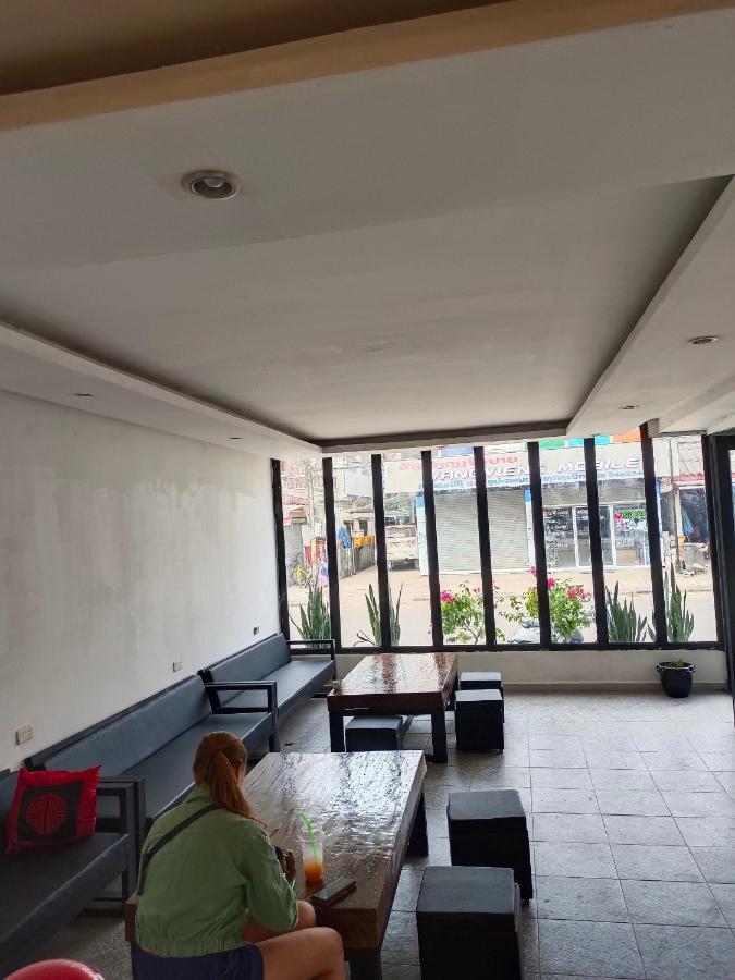 Vang Vieng Trendy Hotel Bagian luar foto