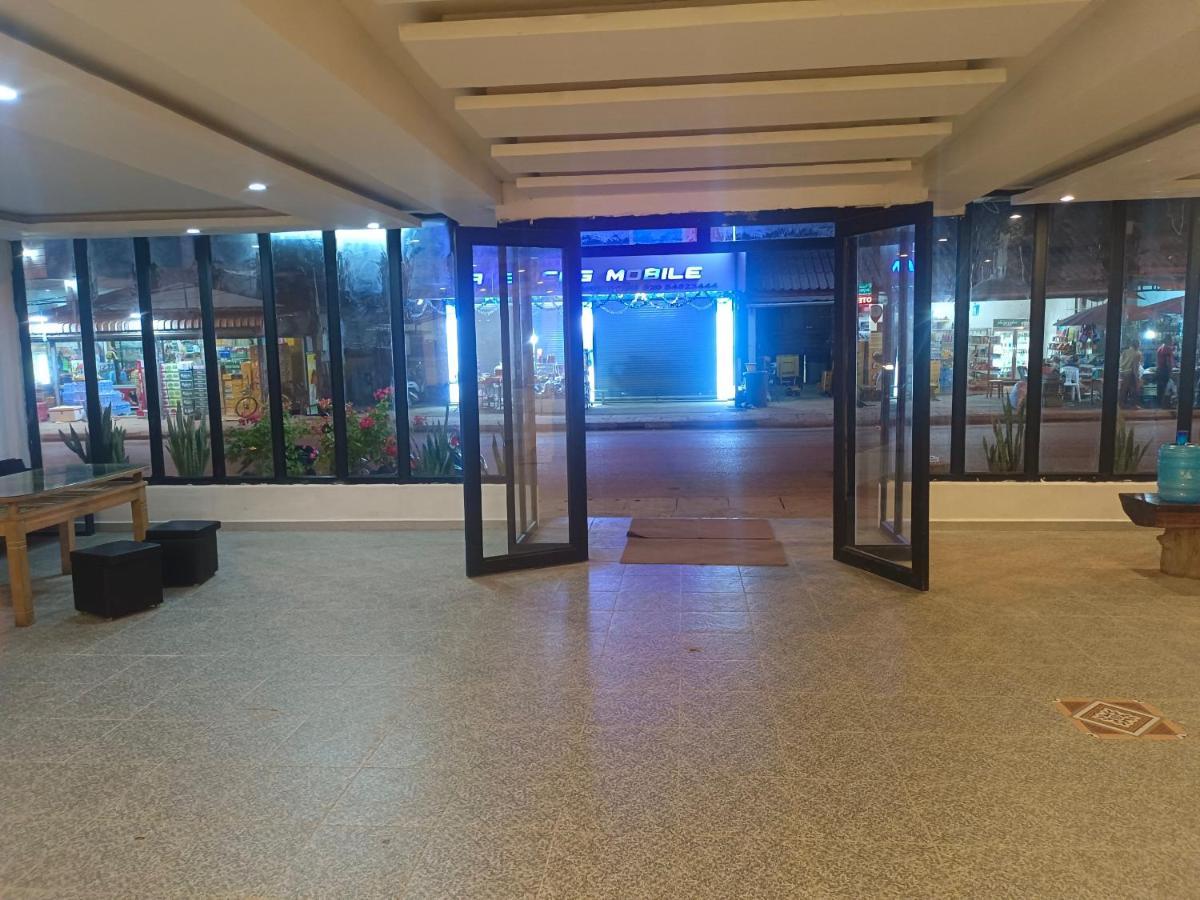 Vang Vieng Trendy Hotel Bagian luar foto
